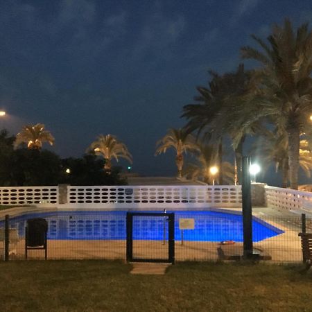 Apartamento Con Vistas Al Mar. Primera Linea De Playa. Aguadulce  Dış mekan fotoğraf